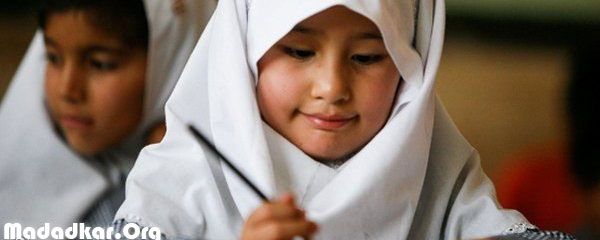 كودكان افغانستانی از اين به بعد می‌توانند در ایران به مدرسه بروند